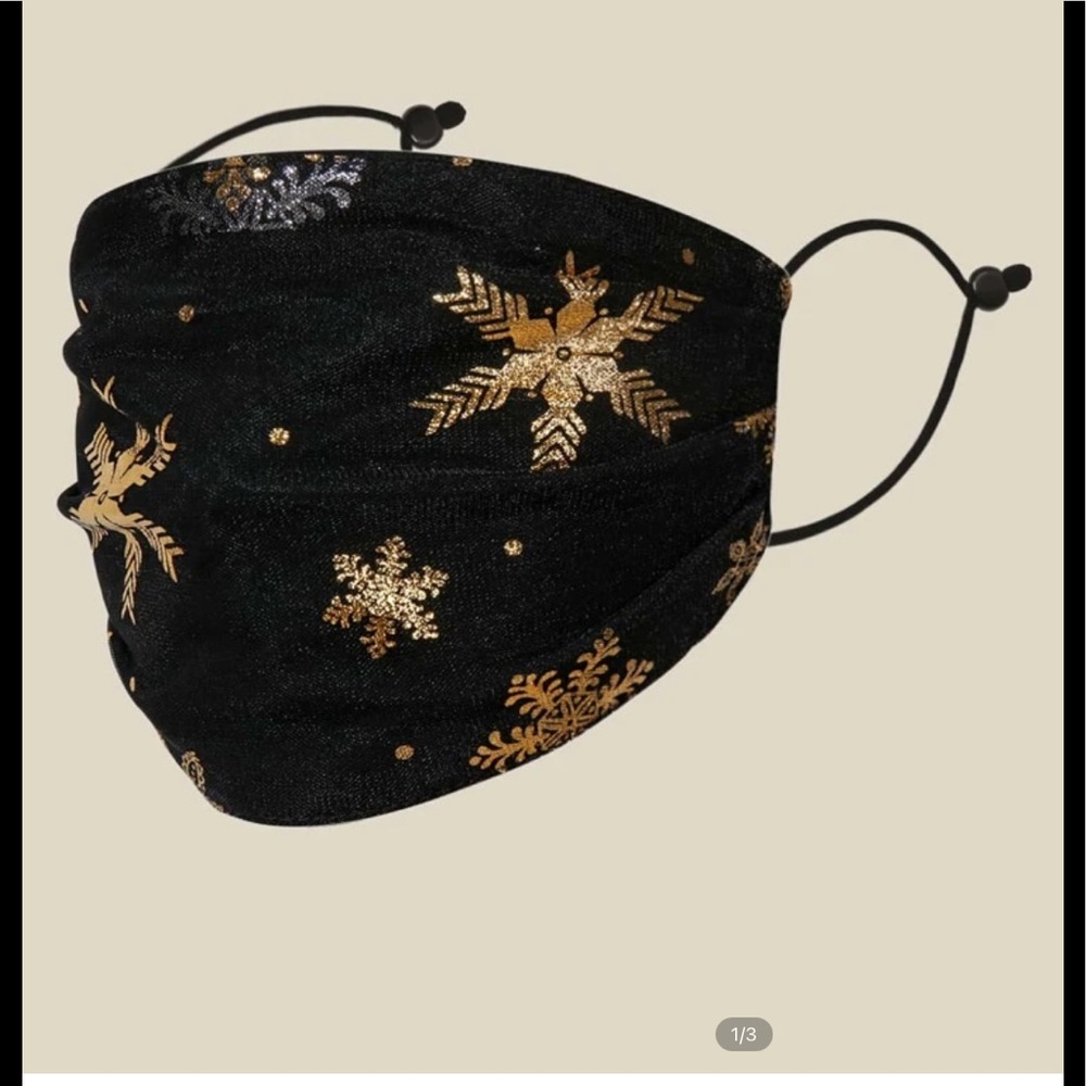 SHEIN Holiday Mask